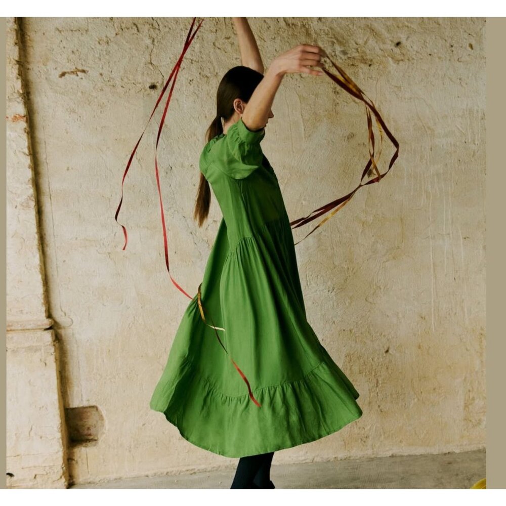 Toast Tiered Crinkle Twill Dress Spruce Green Midi Asymmetric Oversized Medium - Picture 3 of 14